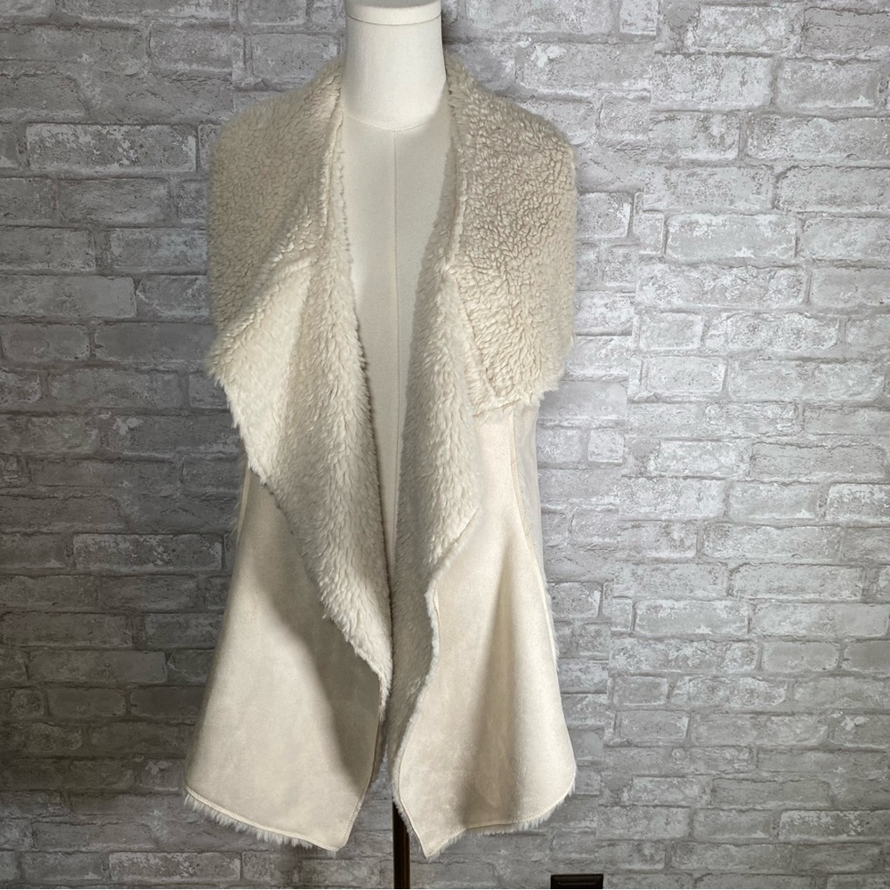 Knox Rose boho Faux Suede Sherpa Vest Sleeveless Open Front Cream size medium